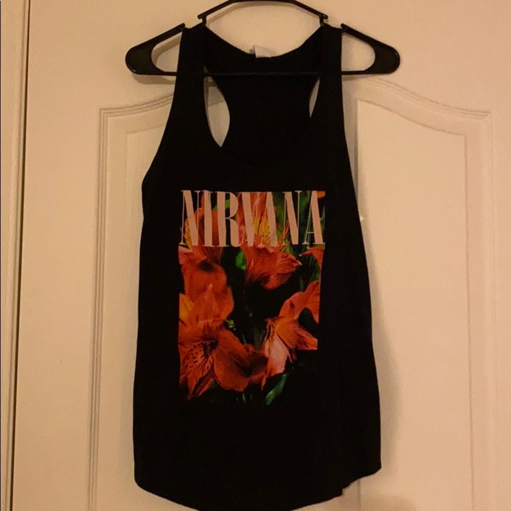 Women’s Nirvana top